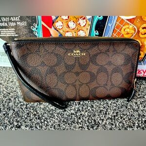 Coach Double Zip Wallet